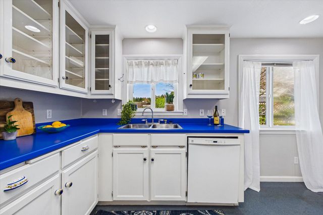 1725 Tasi Lane, Mckinleyville, CA 95519