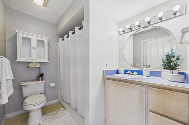 1725 Tasi Lane, Mckinleyville, CA 95519