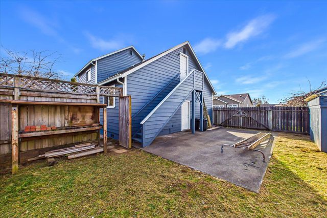 1725 Tasi Lane, Mckinleyville, CA 95519