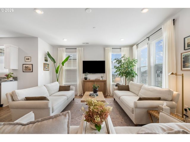 14410 Sw 165TH Ave, Tigard, OR 97224