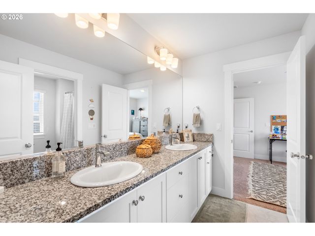 14410 Sw 165TH Ave, Tigard, OR 97224