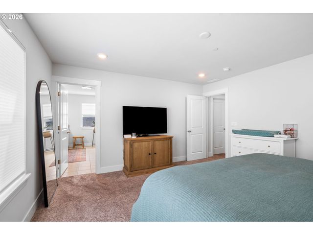 14410 Sw 165TH Ave, Tigard, OR 97224