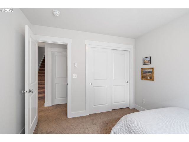 14410 Sw 165TH Ave, Tigard, OR 97224