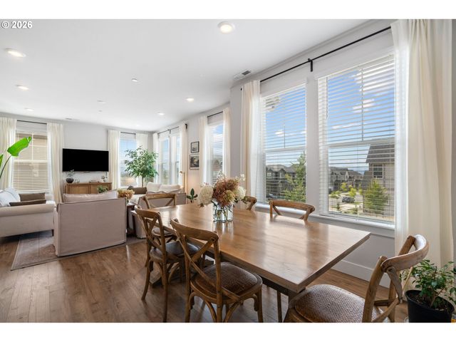 14410 Sw 165TH Ave, Tigard, OR 97224