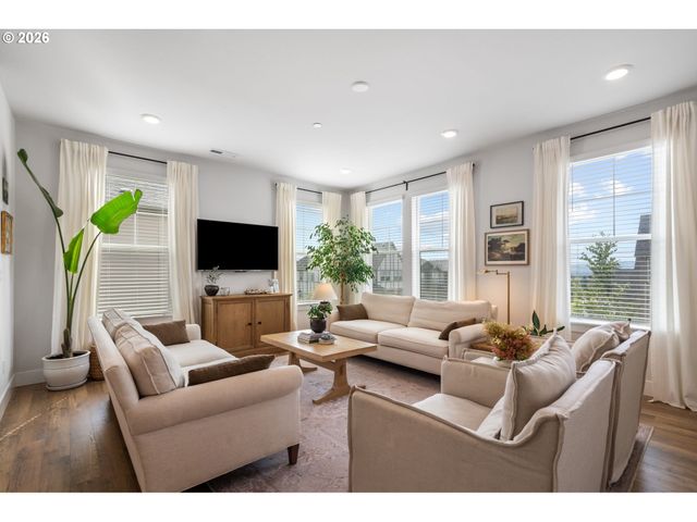 14410 Sw 165TH Ave, Tigard, OR 97224