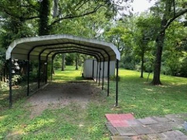 911 Westchester Dr, Madison, TN 37115