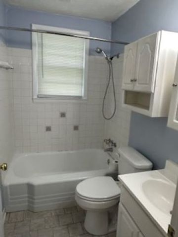 911 Westchester Dr, Madison, TN 37115