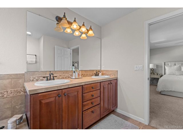 1017 S Krameria St, Denver, CO 80224