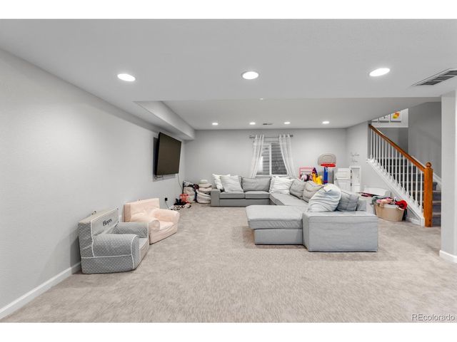 1017 S Krameria St, Denver, CO 80224