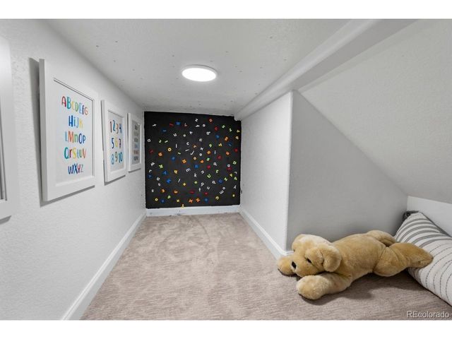 1017 S Krameria St, Denver, CO 80224
