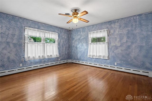 305 Bourbon Street, Blanchester, OH 45107