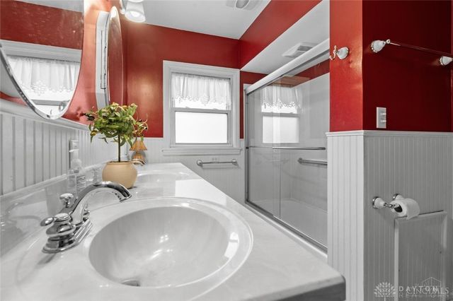 305 Bourbon Street, Blanchester, OH 45107