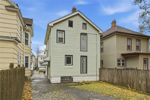 28 Victoria Avenue, Buffalo, NY 14214