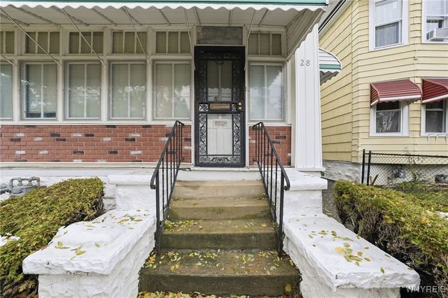 28 Victoria Avenue, Buffalo, NY 14214