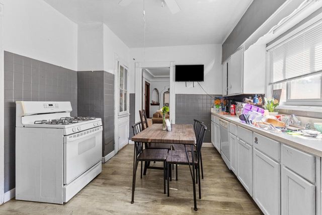1707 W Burnham STREET, Milwaukee, WI 53204