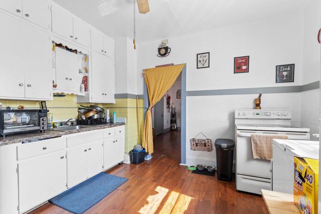 1707 W Burnham STREET, Milwaukee, WI 53204