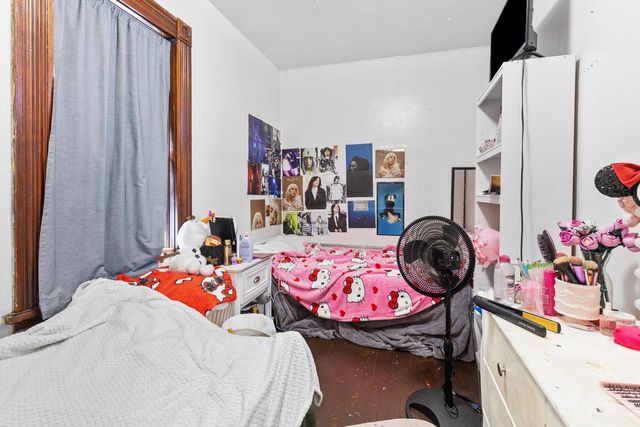 1707 W Burnham STREET, Milwaukee, WI 53204