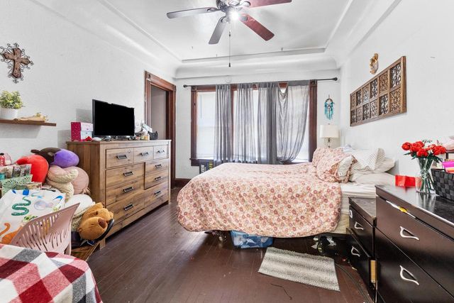 1707 W Burnham STREET, Milwaukee, WI 53204