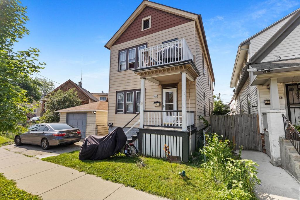 1707 W Burnham STREET, Milwaukee, WI 53204