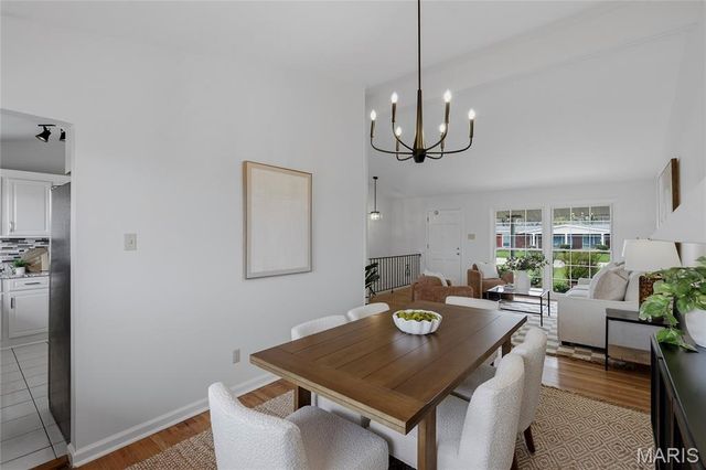 182 Meadowlark Drive, St Louis, MO 63146