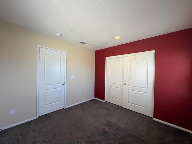 206 Paseo Gusto 215, Palm Desert, CA 92211