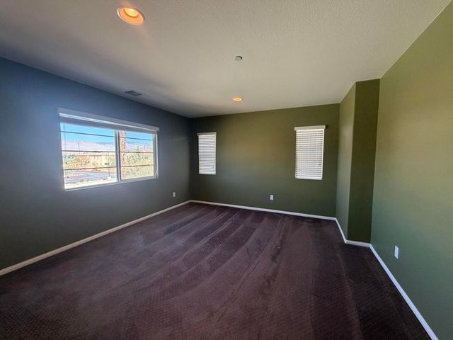 206 Paseo Gusto 215, Palm Desert, CA 92211