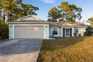 2918 21st ST W, Lehigh Acres, FL 33971
