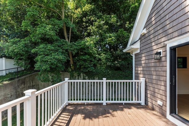 134 Court St 12, Plymouth, MA 02360