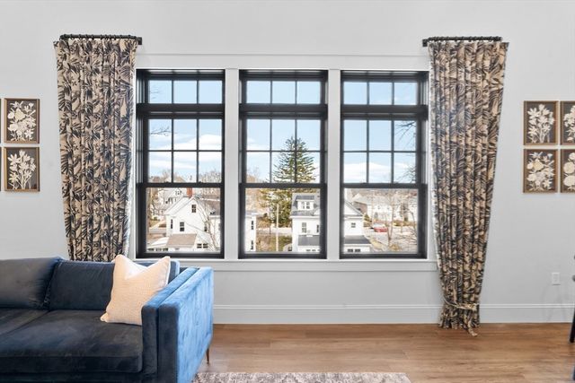 134 Court St 12, Plymouth, MA 02360