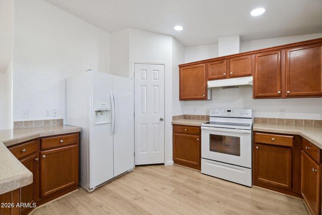 53040 W WHIRLY BIRD Road, Maricopa, AZ 85139