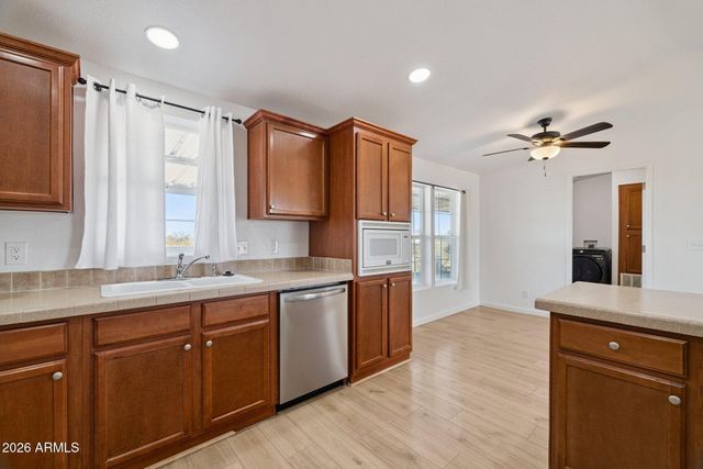 53040 W WHIRLY BIRD Road, Maricopa, AZ 85139