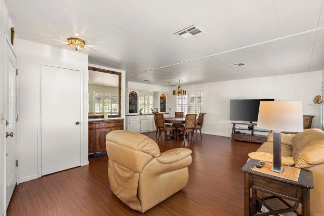 3535 Linda Vista 202, San Marcos, CA 92078