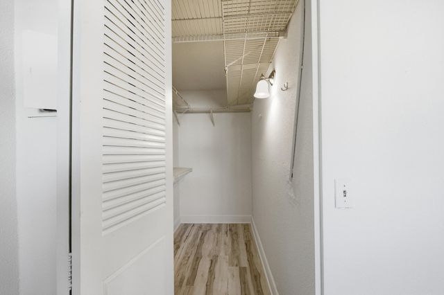 452 Brittany J, Delray Beach, FL 33446