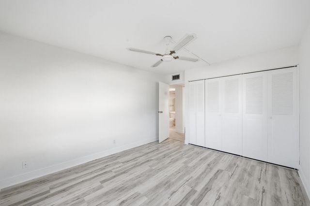 452 Brittany J, Delray Beach, FL 33446