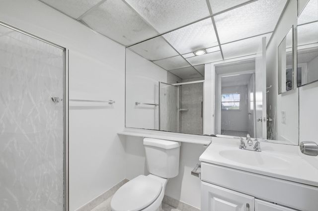 452 Brittany J, Delray Beach, FL 33446