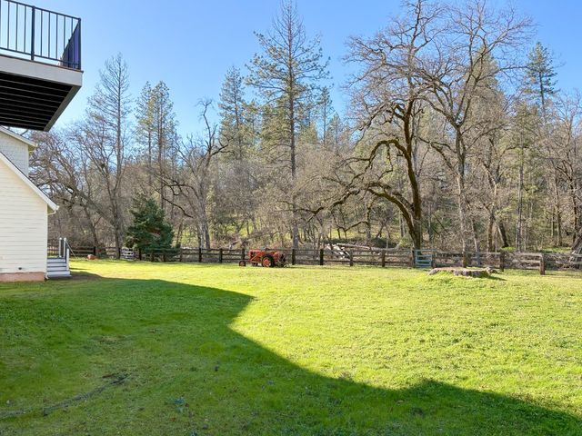 1274 Wooley Creek Ln, Meadow Vista, CA 95722