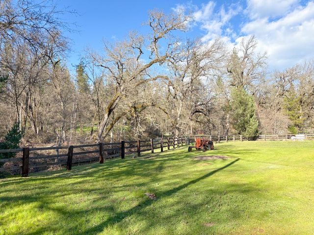 1274 Wooley Creek Ln, Meadow Vista, CA 95722