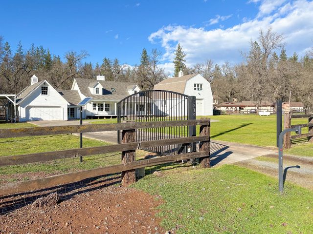 1274 Wooley Creek Ln, Meadow Vista, CA 95722