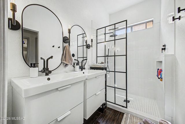 10007 E Via Del Fandango, Tucson, AZ 85747