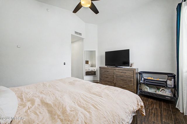 10007 E Via Del Fandango, Tucson, AZ 85747