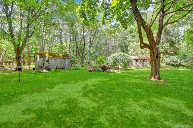 1304 Sycamore Avenue, Bohemia, NY 11716