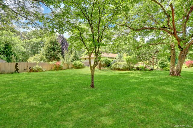 1304 Sycamore Avenue, Bohemia, NY 11716