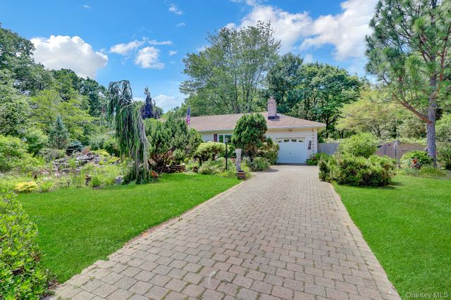 1304 Sycamore Avenue, Bohemia, NY 11716
