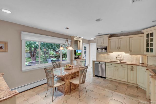 1304 Sycamore Avenue, Bohemia, NY 11716