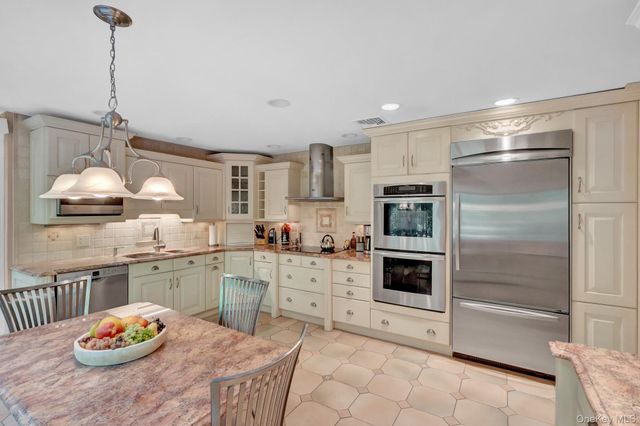 1304 Sycamore Avenue, Bohemia, NY 11716
