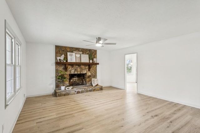 4973 Gunners NE Pass, Roswell, GA 30075