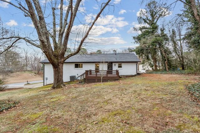 4973 Gunners NE Pass, Roswell, GA 30075