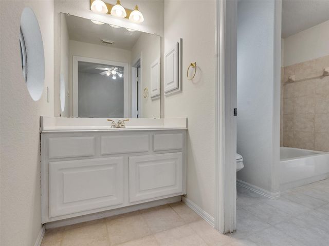 4810 N Pine Brook Way Way, Pasadena, TX 77059