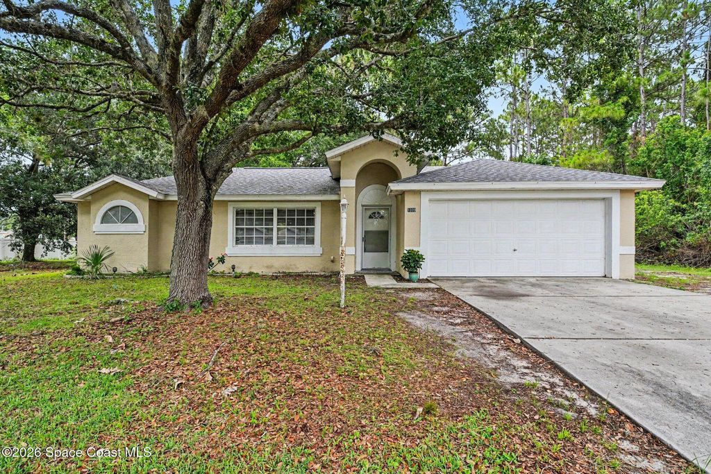 1699 Givens Court NW, Palm Bay, FL 32907
