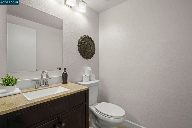 2132 Rock Pass Pl, Martinez, CA 94553